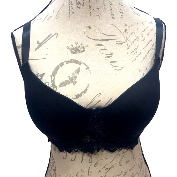 Bra Bundle Red & Black Set of Two Size 38D - Picture 7 of 9